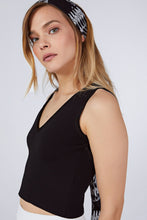 V-NECK BACK OPEN BLOUSE BLACK