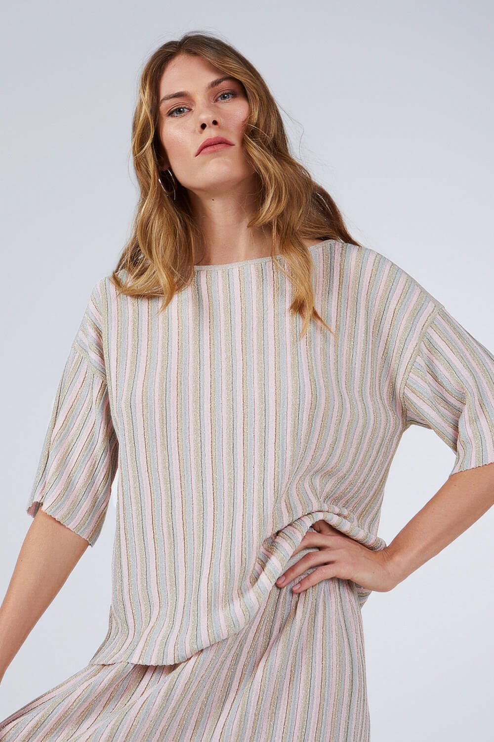 THREE COLOUR LUREX BLOUSE