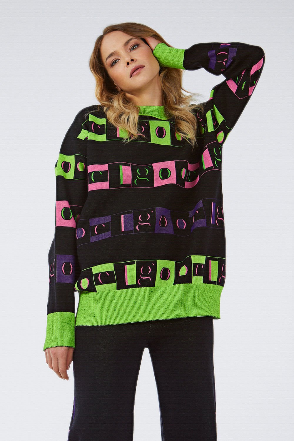 LOGOMANIA CREW NECK NEON SWEATER