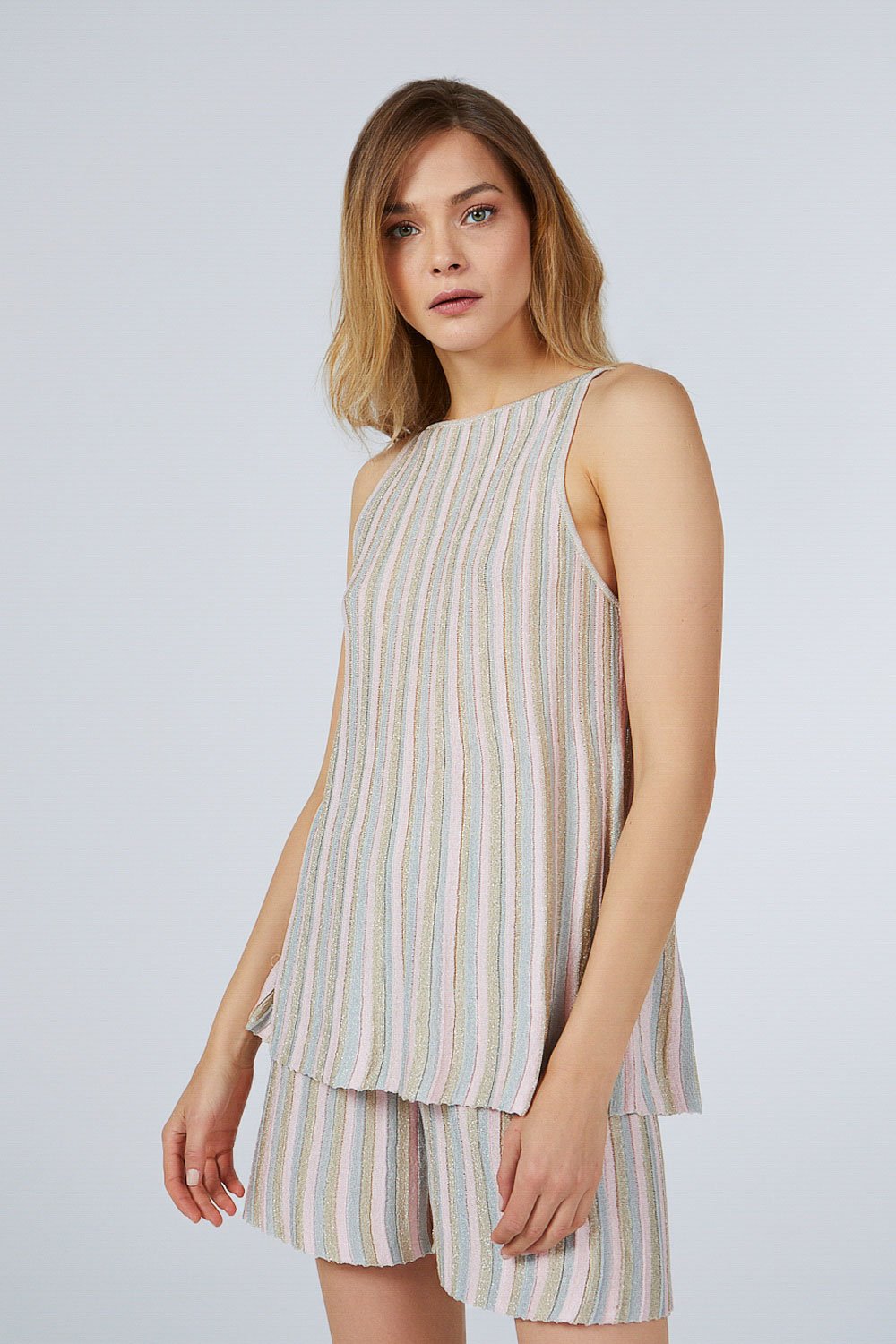 THREE COLOUR LUREX SHORT