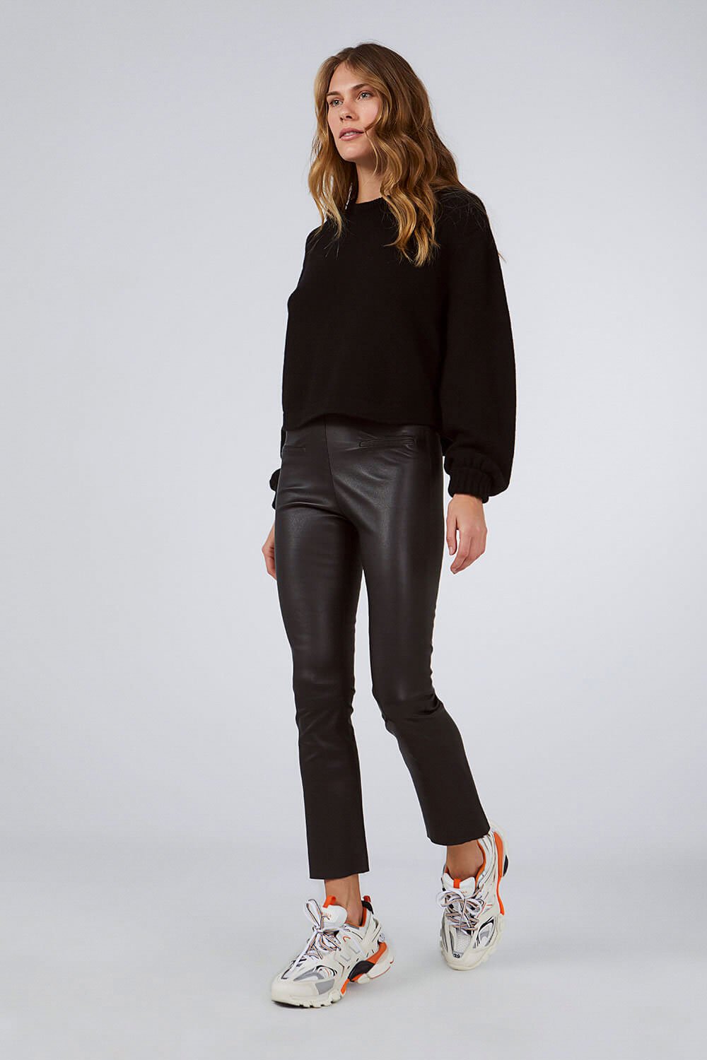 CROP LEATHER PANTS BLACK