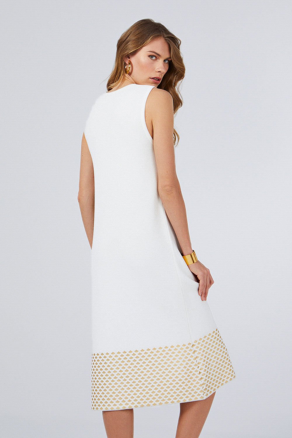 FOIL PRINTED DRESS WHITE-GOLD Elgoo COLLECTION FOIL PRINTED DRESS WHITE-GOLD Elgoo COLLECTION