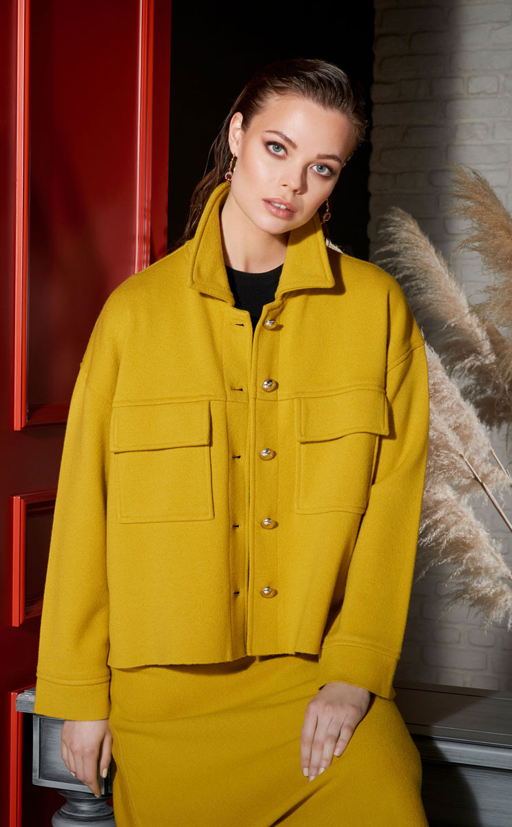 SHORT MUSTARD JACKET